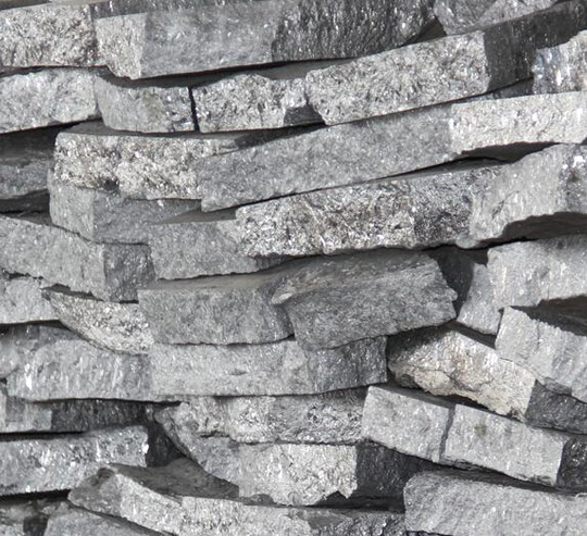 Silicomanganese zirconium